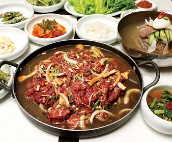 经2代传承40年的传统北韩式餐饮店.